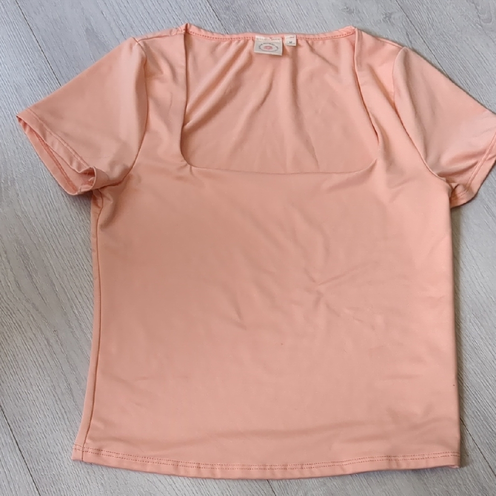 Elegant Peach Short Sleeve Top